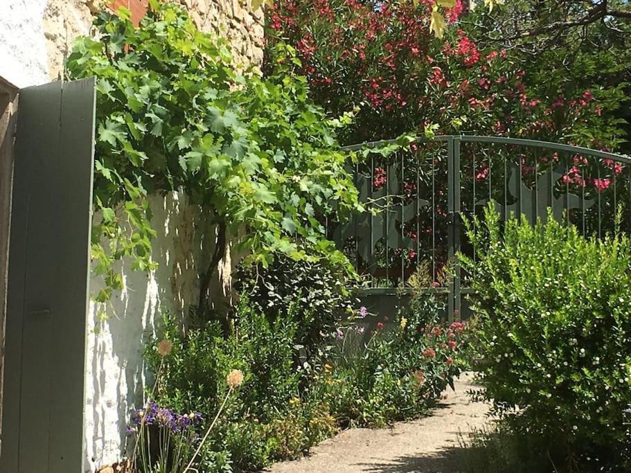 L'Ancienne Raffinerie De Tabac Villa Dernacueillette ภายนอก รูปภาพ